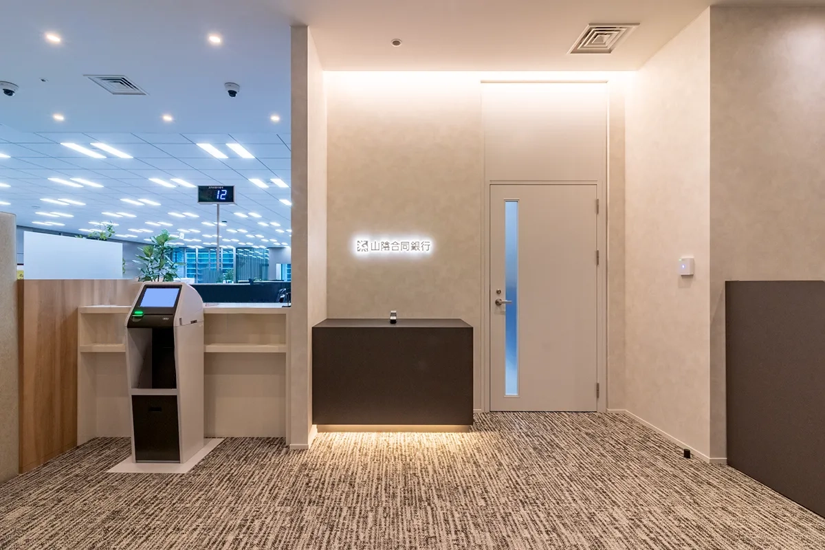 エントランス・店舗