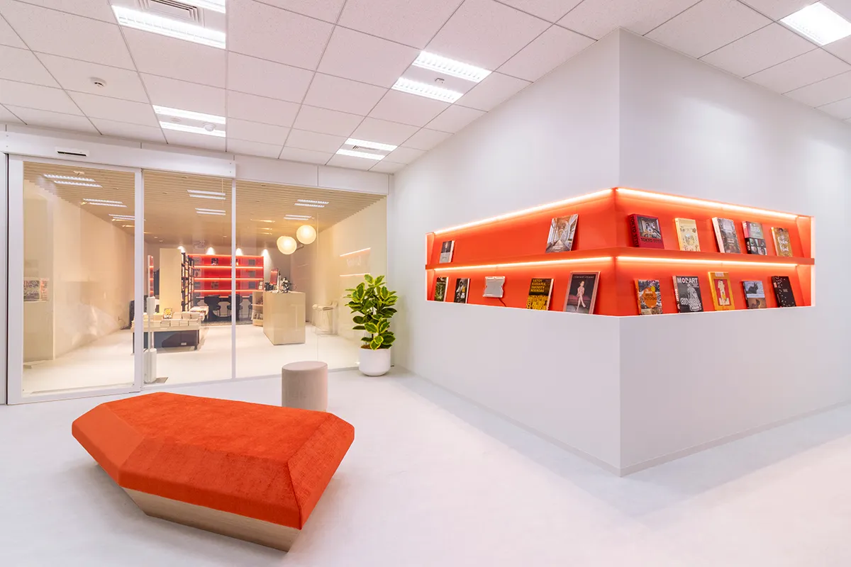 エントランス ②