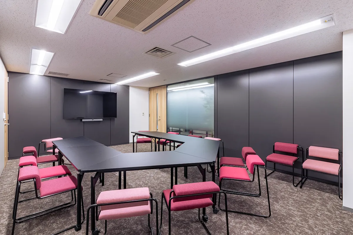 カンファレンス 3